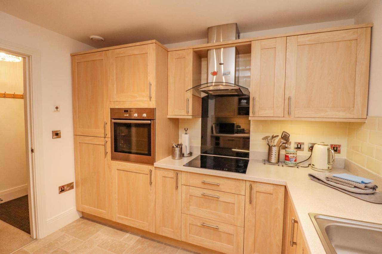 Appartement Above & Beyond à Whitby Extérieur photo